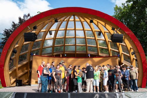 Alles ULFs auf die Bühne!