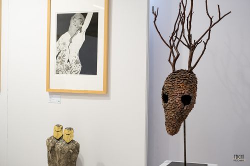 Verschiedenes Material