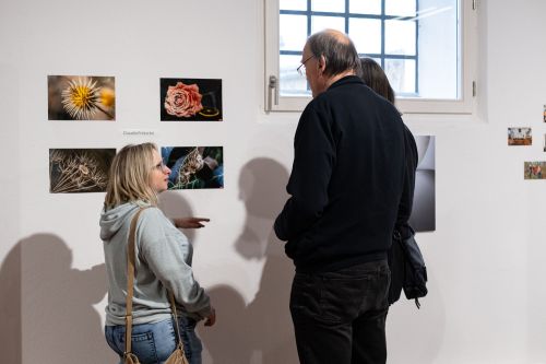 Claudia im Gespräch