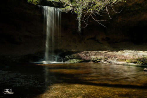 Kleiner Wasserfall - Mit Polfiler