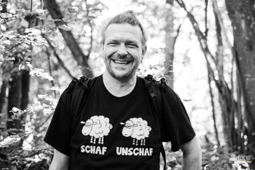 Markus und das coole Schaf-Shirt