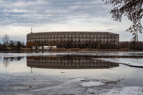 Blick zur Kongresshalle