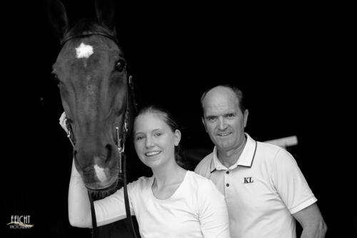 Julia mit Reitlehrer Alex