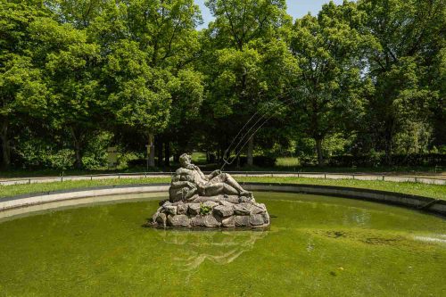 Neptunbrunnen