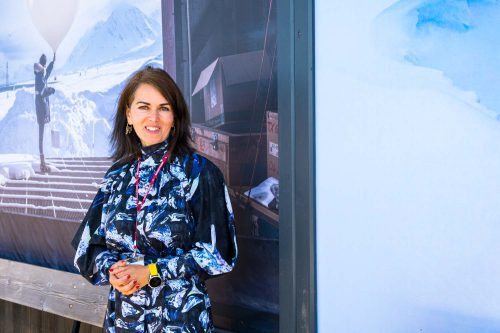 Wunderbare Esther Horvath
