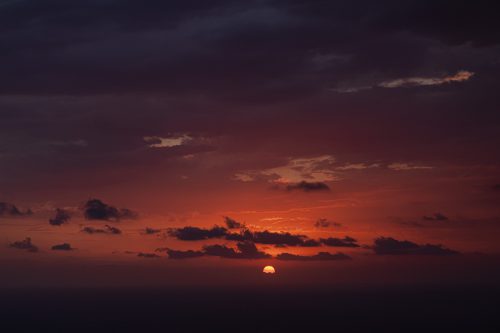 Glühender Sonnenuntergang