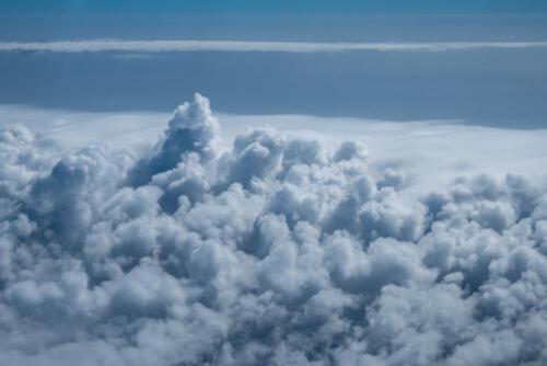 Über den Wolken