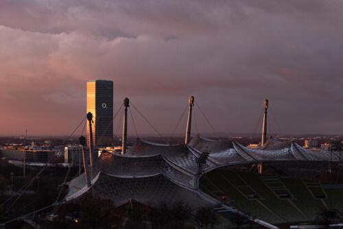 O2-Tower im Abendlicht